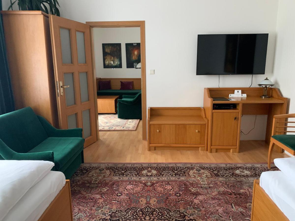 Antik Hotel Sofia Litomyšl Oda fotoğraf