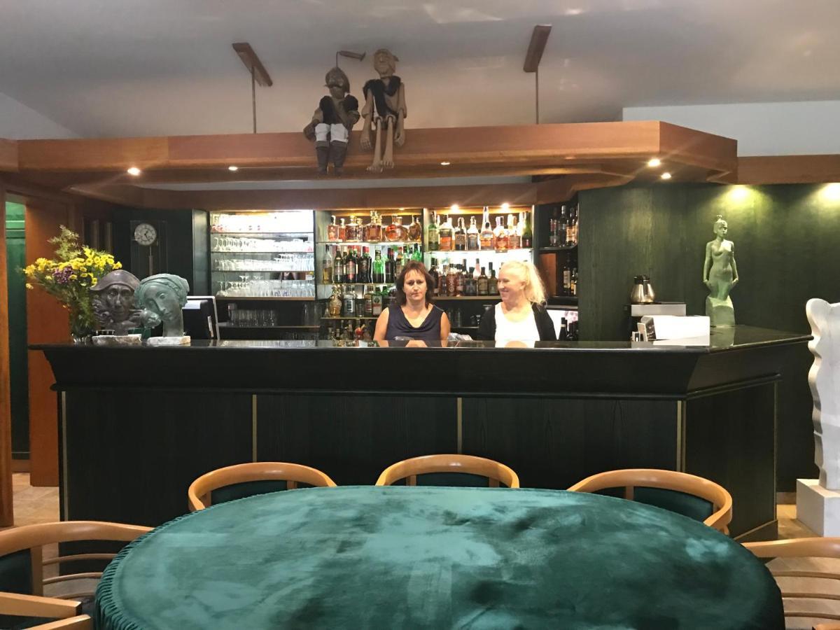 Antik Hotel Sofia Litomyšl Dış mekan fotoğraf
